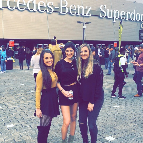 Meet your Posher, Tayler - Picture 1 of 1